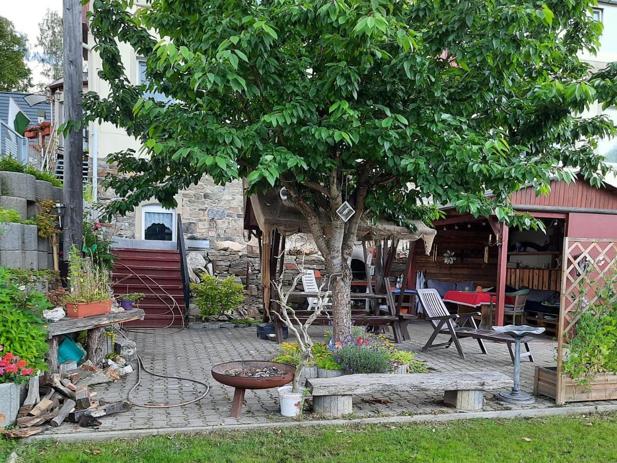 erz-HOSTEL Thermalbad Wiesenbad Zewnętrze zdjęcie